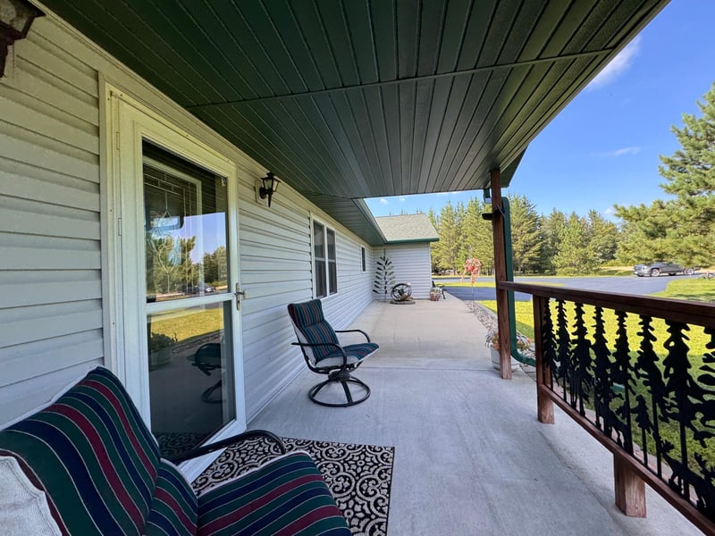 37237 Pine Cone Dr, Menahga, MN 56464