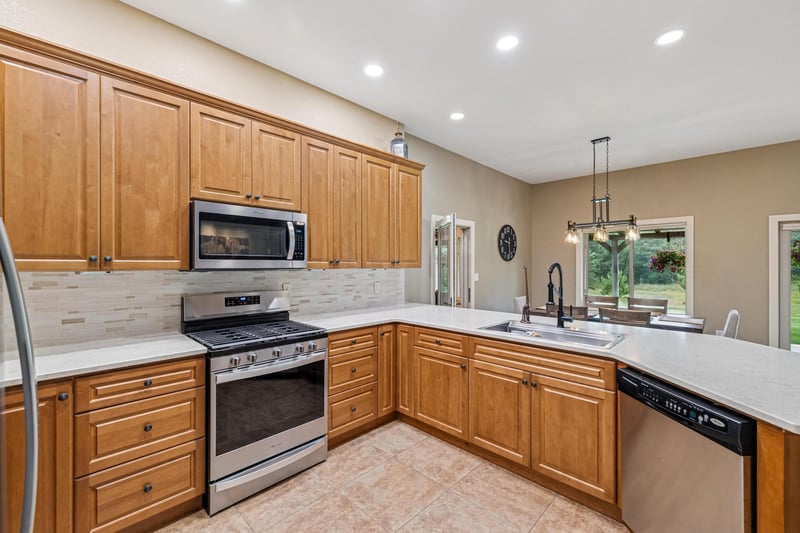 29825 Zuni Cir, Breezy Point, MN 56472