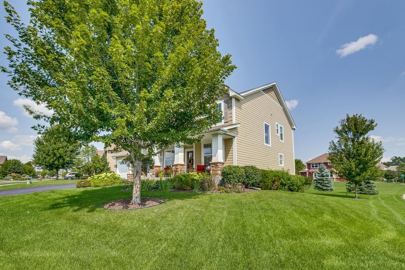 3626 Springwood Ct, Eagan, MN 55123