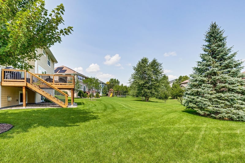 3626 Springwood Ct, Eagan, MN 55123