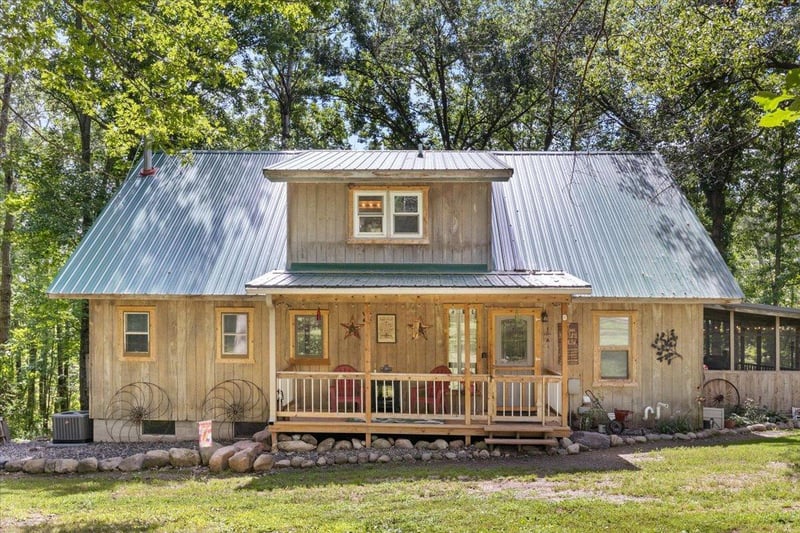 18671 NE 145th St, Foreston, MN 56330