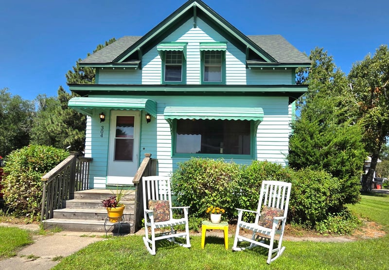 304 Lincoln Ave NW, Twin Valley, MN 56584
