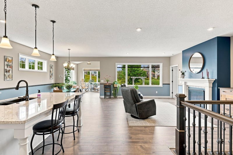 2209 Naples Ave, Cologne, MN 55322