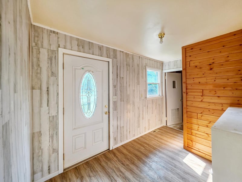 41 Short St, Clearbrook, MN 56634