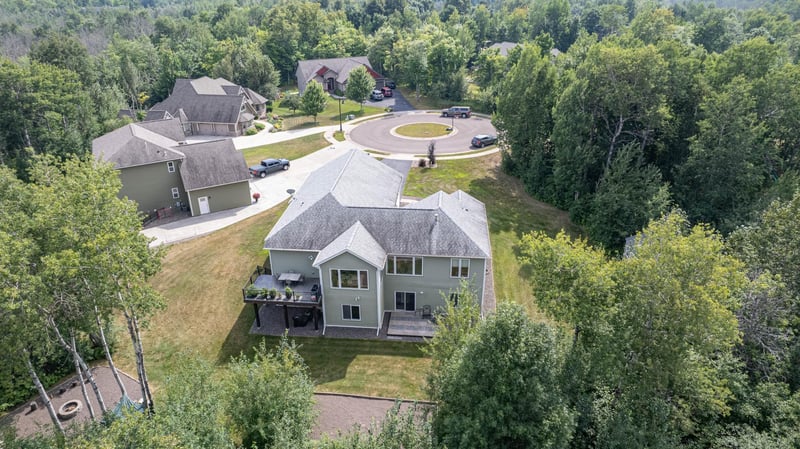 4999 Timber Hill Ct, Hermantown, MN 55811