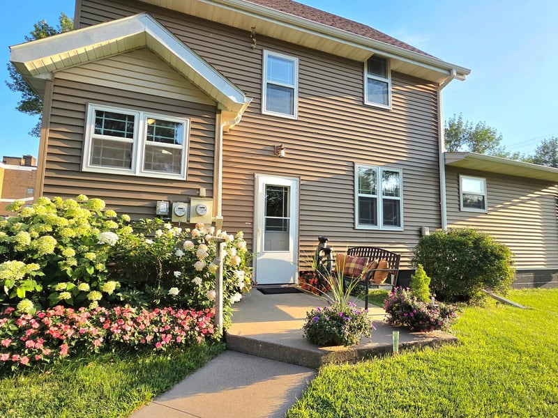306 Lincoln Ave NW, Twin Valley, MN 56584