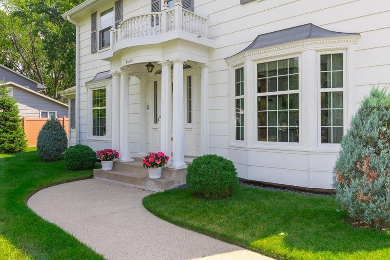 4509 Hibiscus Ave, Edina, MN 55435