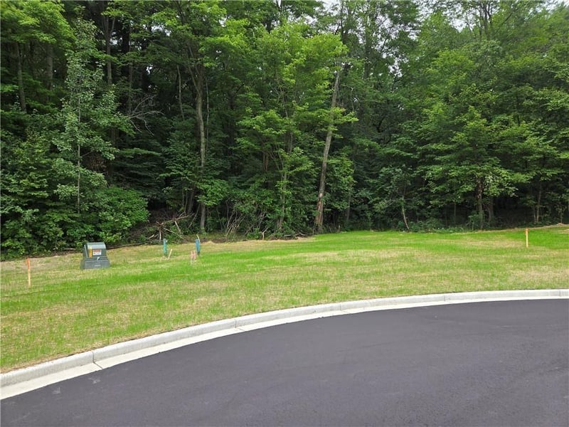 1445 Sykora Ln, Boyceville, WI 54725