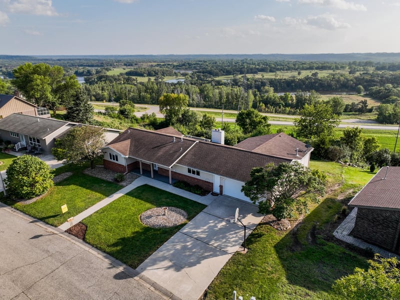 158 Skyline Dr, Granite Falls, MN 56241