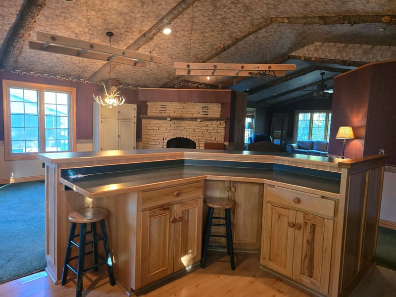 1021 Mountain Lake Rd, Mountain Lake, MN 56159