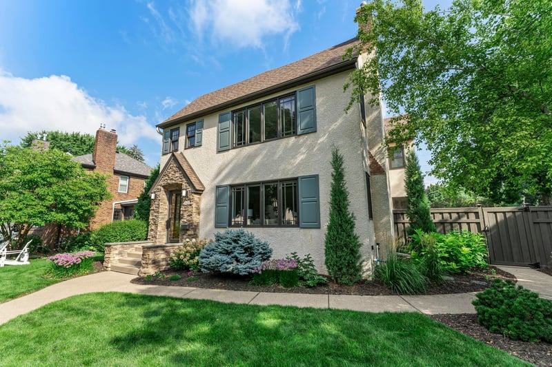 2123 Juno Ave, Saint Paul, MN 55116