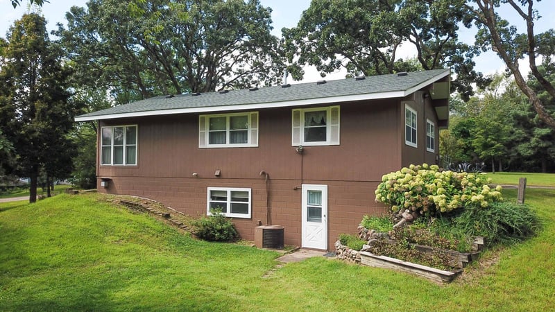 18718 Driftwood Rd, Clearwater, MN 55320