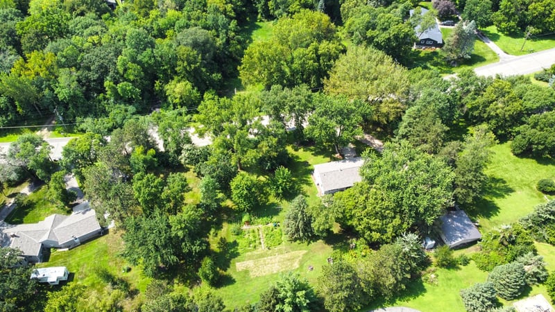 15806 Old Lake Rd, Paynesville, MN 56362