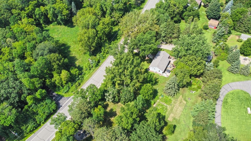 15806 Old Lake Rd, Paynesville, MN 56362
