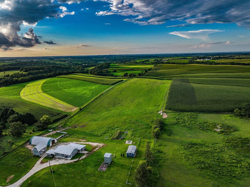 39871 State Hwy 44, Mabel, MN 55954