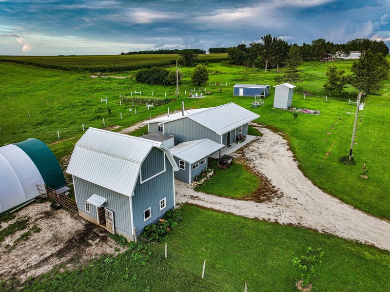 39871 State Hwy 44, Mabel, MN 55954