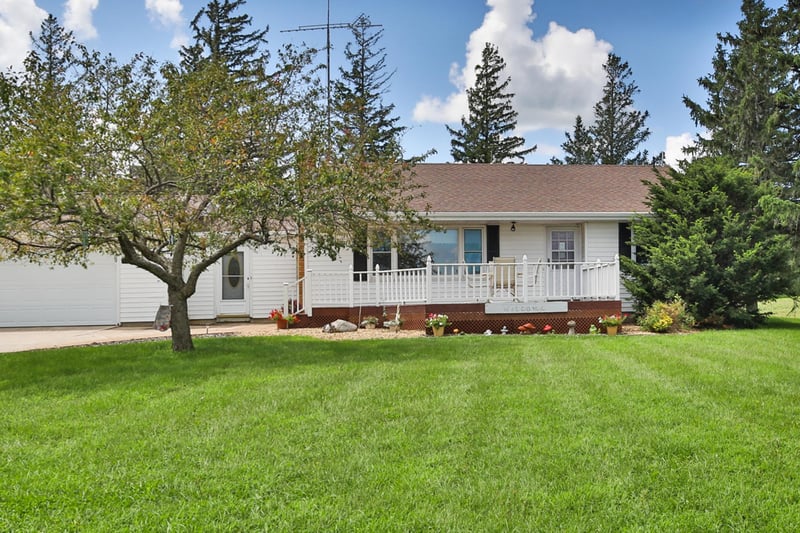 16818 280th Ave, New Richland, MN 56072