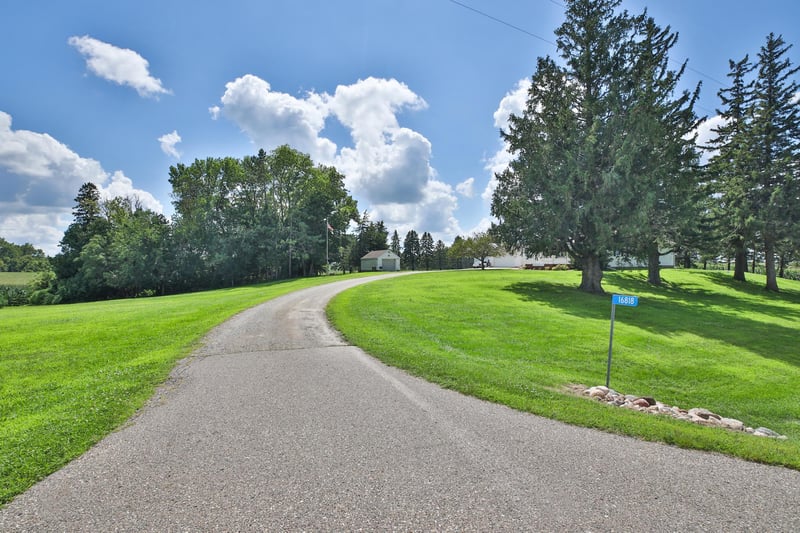 16818 280th Ave, New Richland, MN 56072