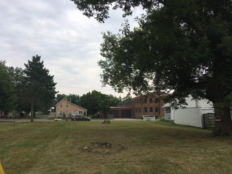 230 3rd Ave NW, Milaca, MN 56353