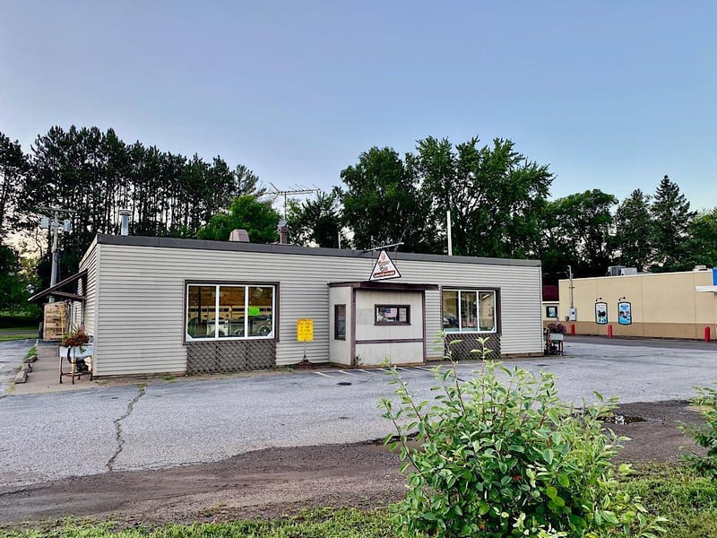 99 Arrowhead Ln, Moose Lake, MN 55767