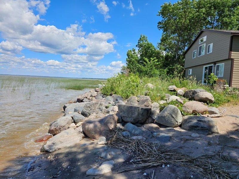 21369 Joas Beach Rd NE, Kelliher, MN 56650