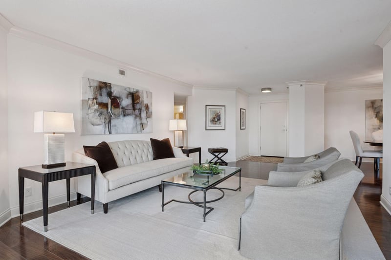 6566 France Ave S #208, Edina, MN 55435