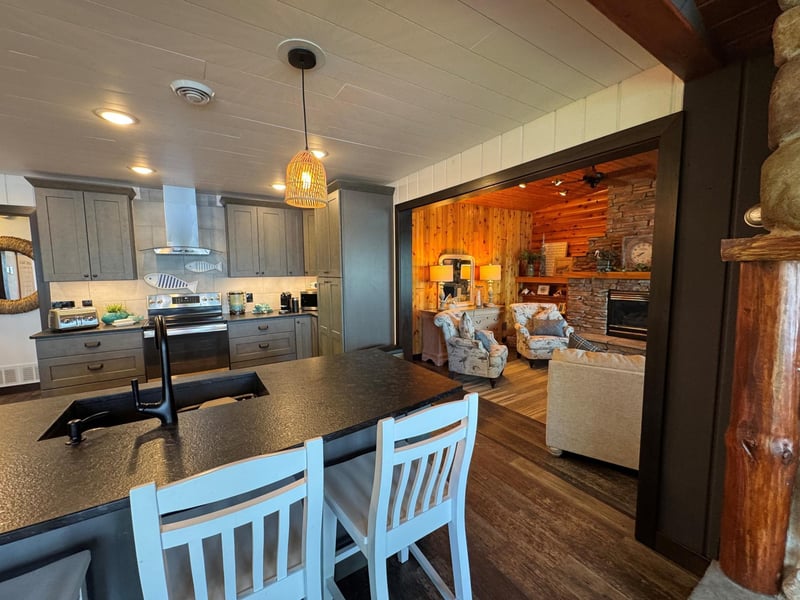 7018 140th Ave NE, Spicer, MN 56288
