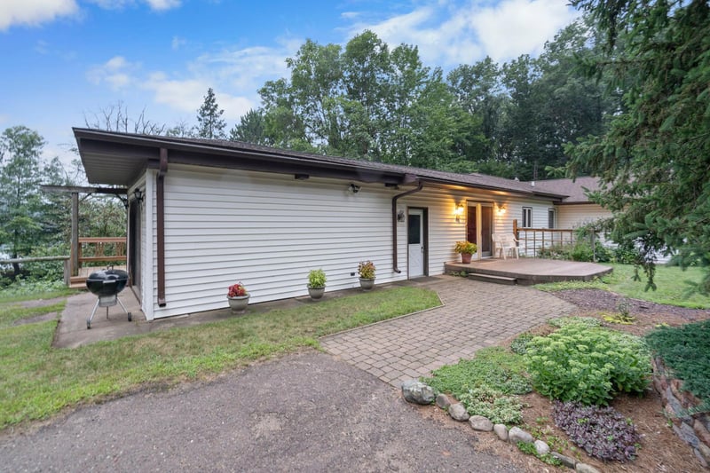 N4821 Tozer Lake Rd, Spooner, WI 54801