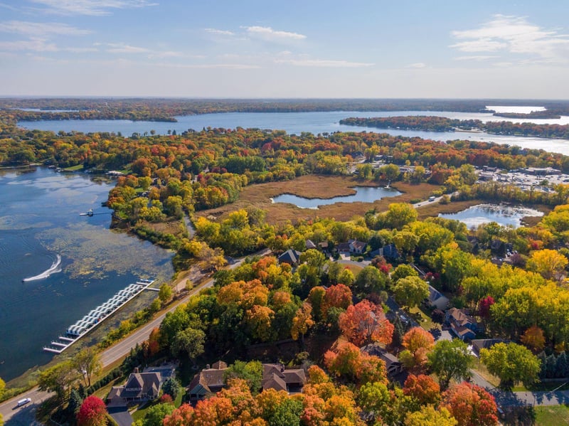 3147 Lafayette Ridge Rd, Minnetonka Beach, MN 55391