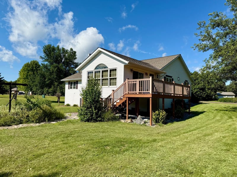 115 Burr Oak Rd, Redwood Falls, MN 56283