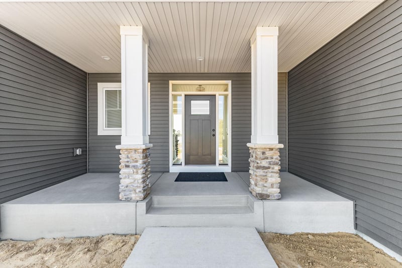 20689 Tamarack St NW, Oak Grove, MN 55011