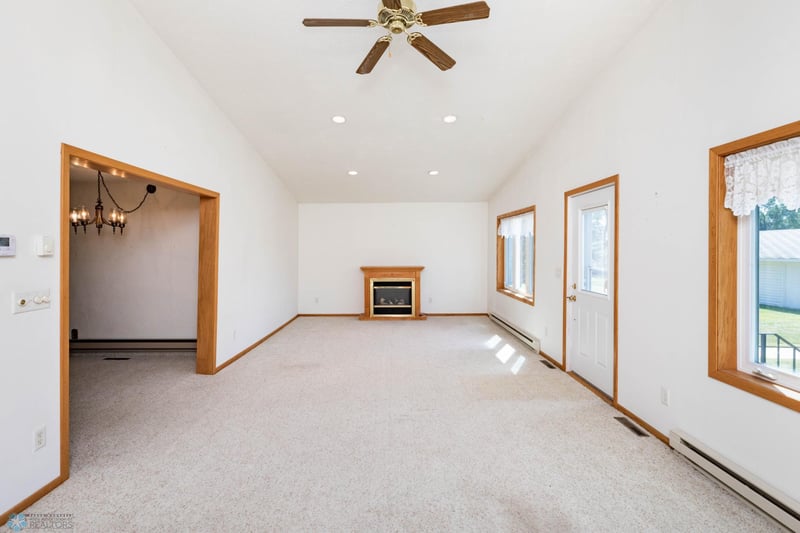 16817 43rd Ave N, Glyndon, MN 56547