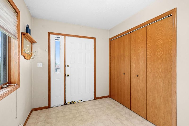 5321 Columbia St, Duluth, MN 55807