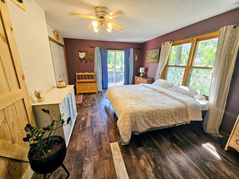 15 Maple St, Flensburg, MN 56328