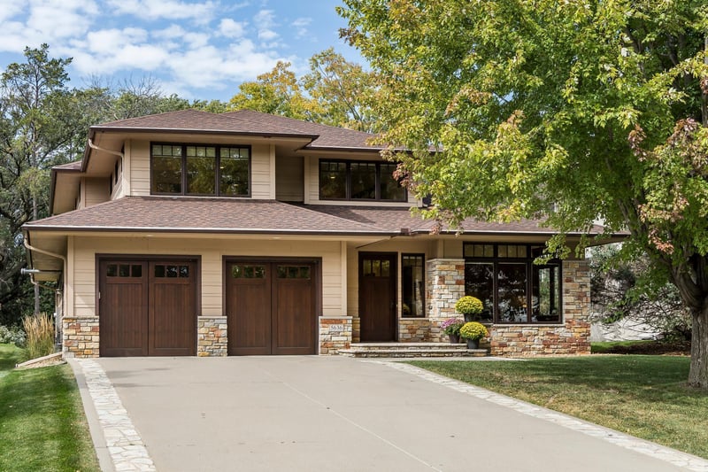 5636 Chowen Ave S, Edina, MN 55410