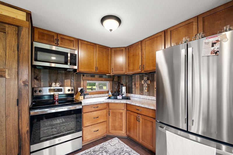 4030 North Rd, Moose Lake, MN 55767
