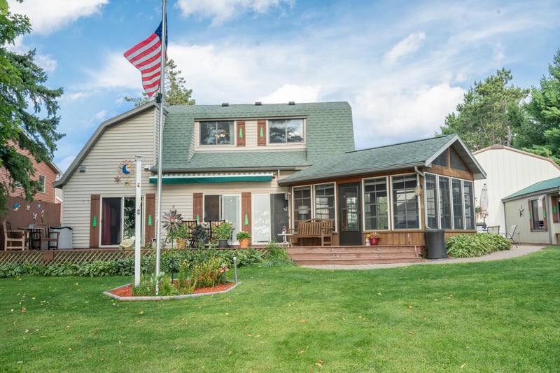 1234 4 1/4 St, Almena, WI 54805