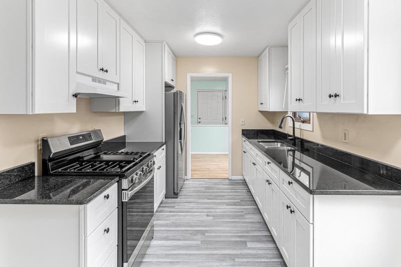 6225 Century Blvd, Brooklyn Park, MN 55429