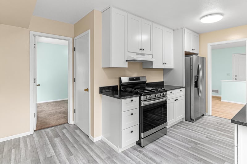 6225 Century Blvd, Brooklyn Park, MN 55429