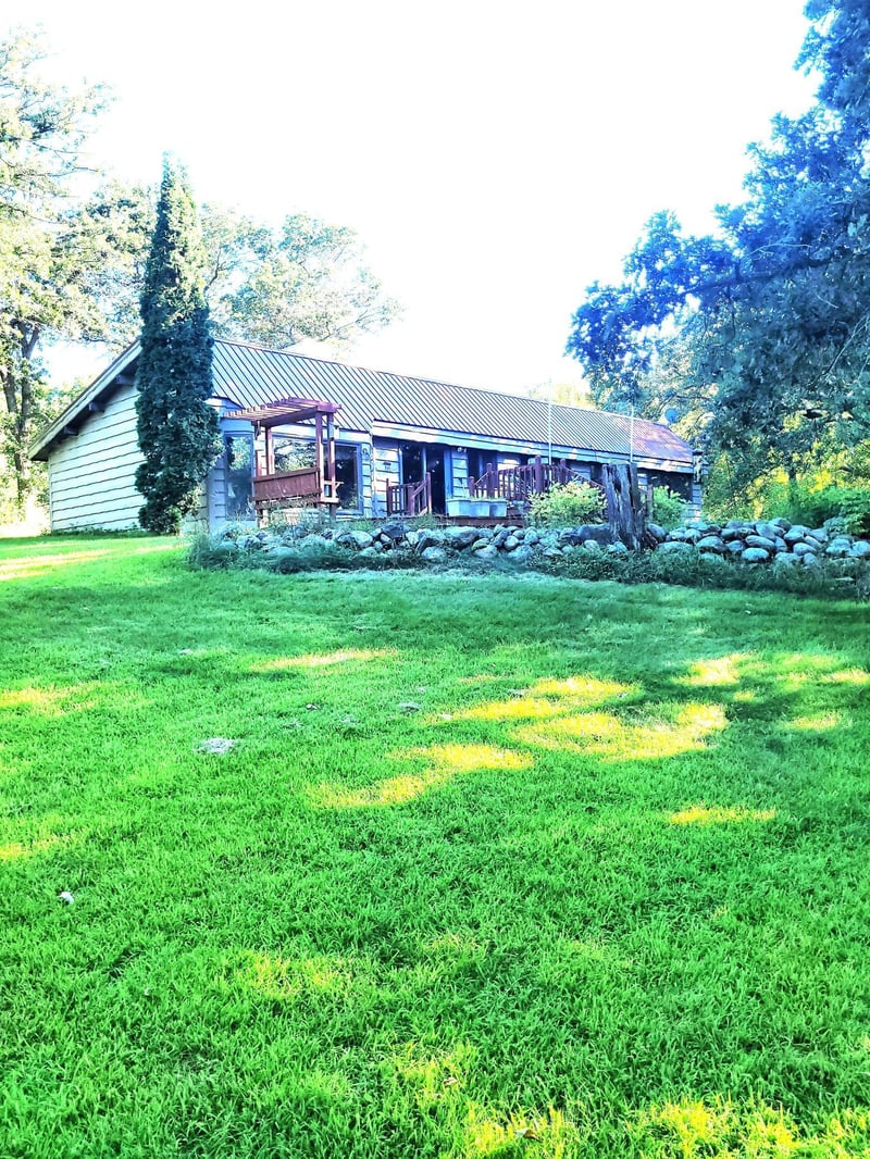 25320 154th St, Staples, MN 56479