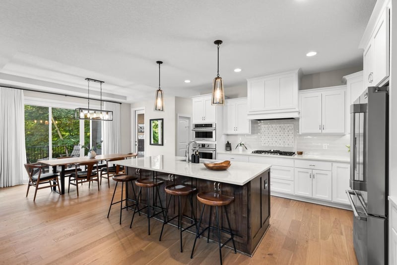 16957 Valley Rd, Eden Prairie, MN 55347