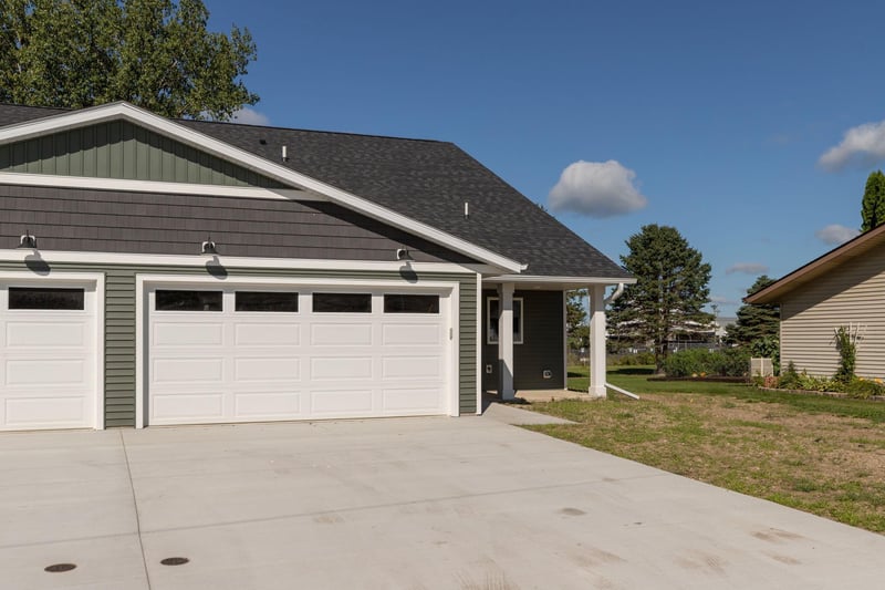 512A 1st Ave SW, Hayfield, MN 55940