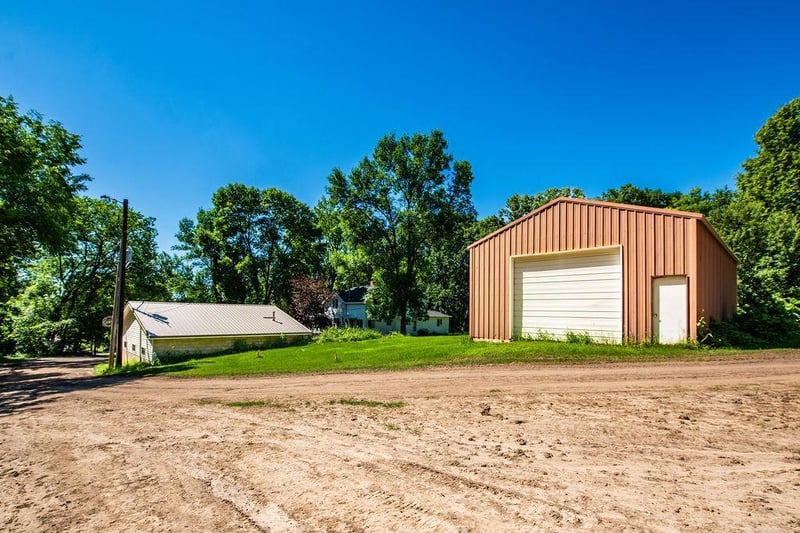 108 3rd St, Swanville, MN 56382