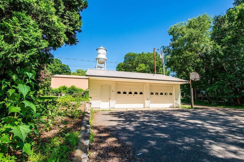 108 3rd St, Swanville, MN 56382
