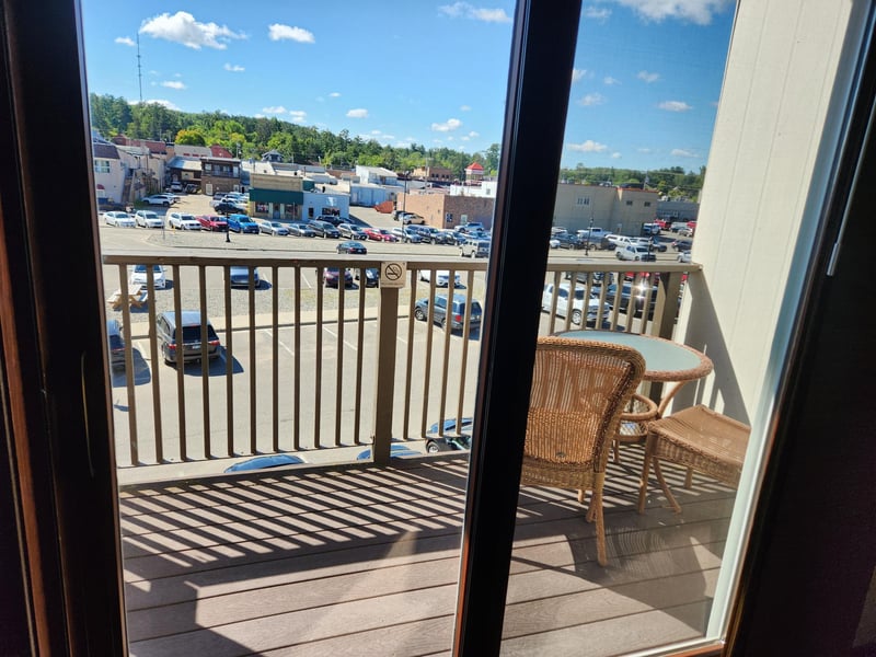 500 Cleveland Blvd #2407, Walker, MN 56484