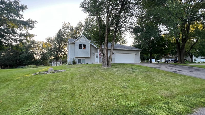 111 7th Ave NE, Saint Stephen, MN 56375