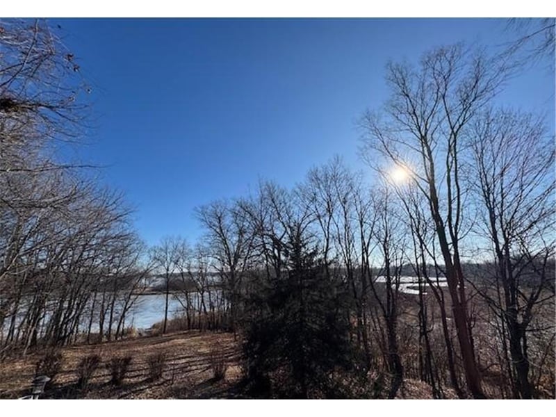 5123 Waterbury Rd, Mound, MN 55364