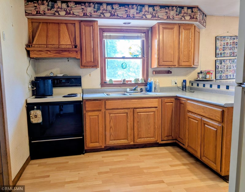 206 Ann Ave E, Clarissa, MN 56440