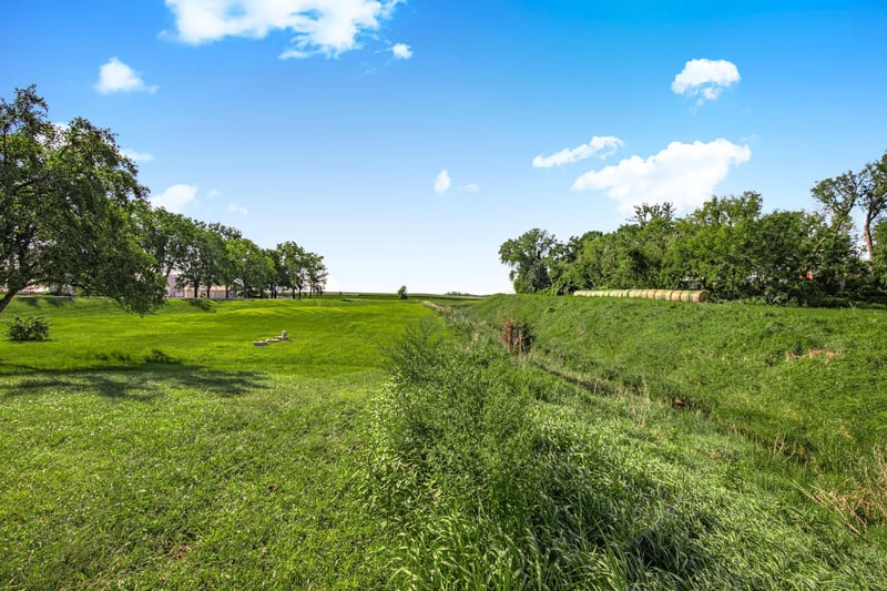 23508 County Road 1 NW, Sunburg, MN 56289