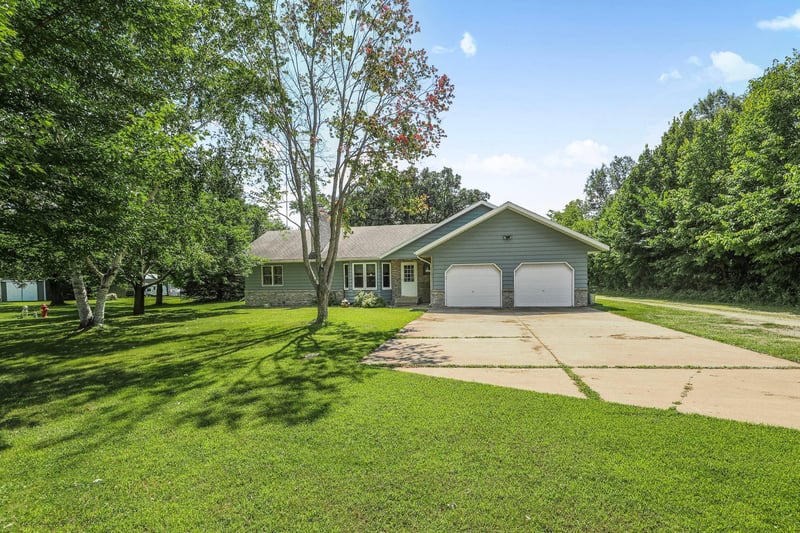 11765 County Road 5, Saint Joseph, MN 56374